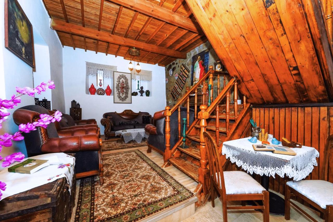 Ramise Hanim Mansion Sirince ภายนอก รูปภาพ