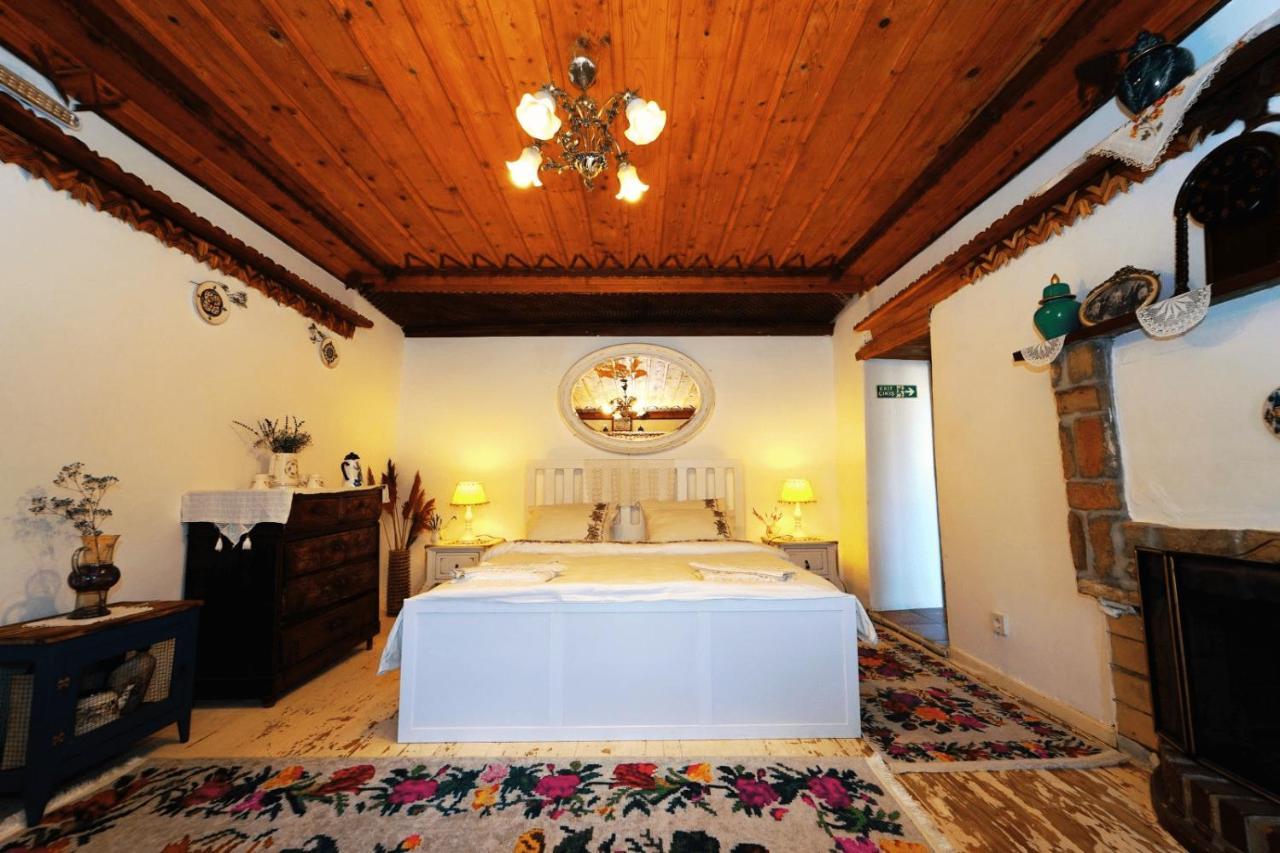 Ramise Hanim Mansion Sirince ภายนอก รูปภาพ