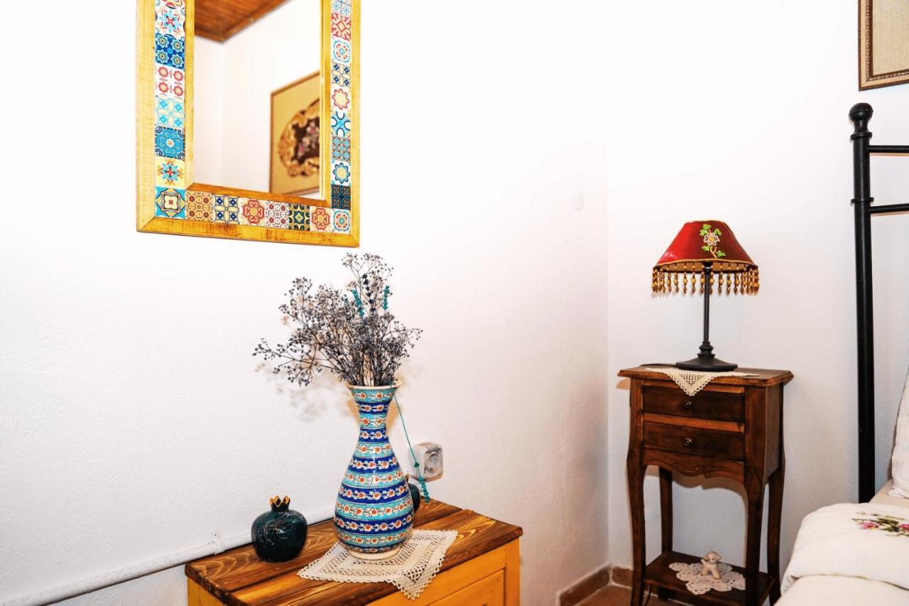 Ramise Hanim Mansion Sirince ภายนอก รูปภาพ